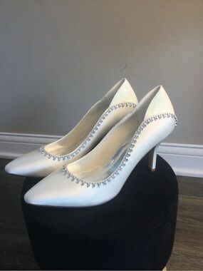 Crystal-Trim White Satin Pointed-Toe Heels